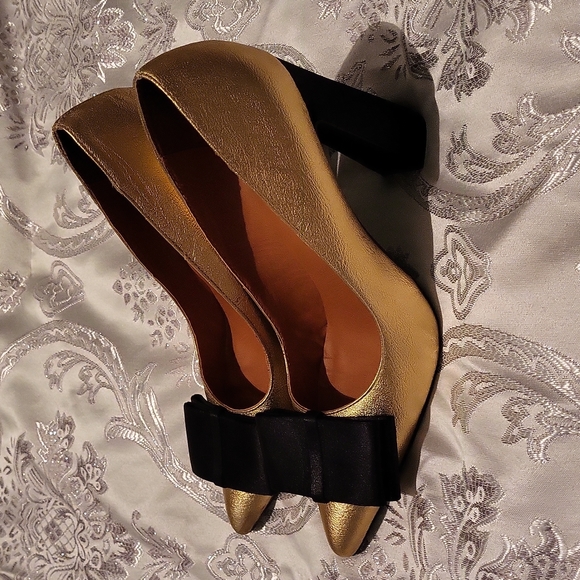 Not Too Coy Shoes - Picture 6 of 8